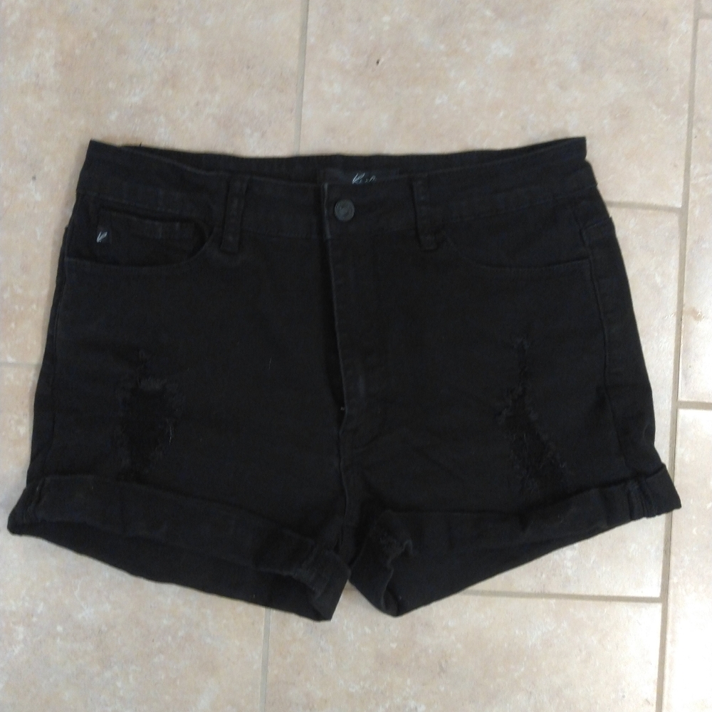 Black Kancan shorts